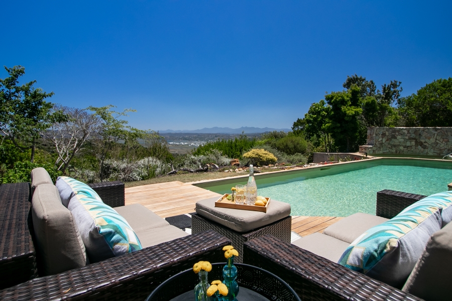 5 Bedroom Property for Sale in Pezula Golf Estate Western Cape